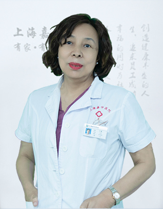 丁霞