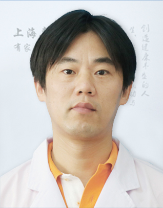 奚  磊